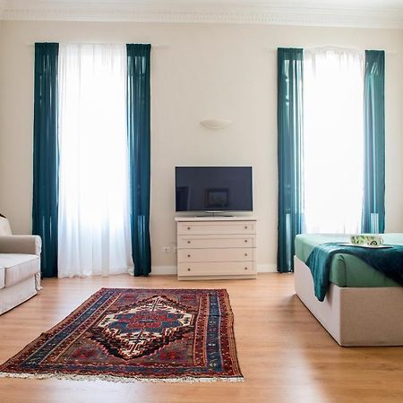Sweet Dream Cavour Apartment Roma Exterior foto